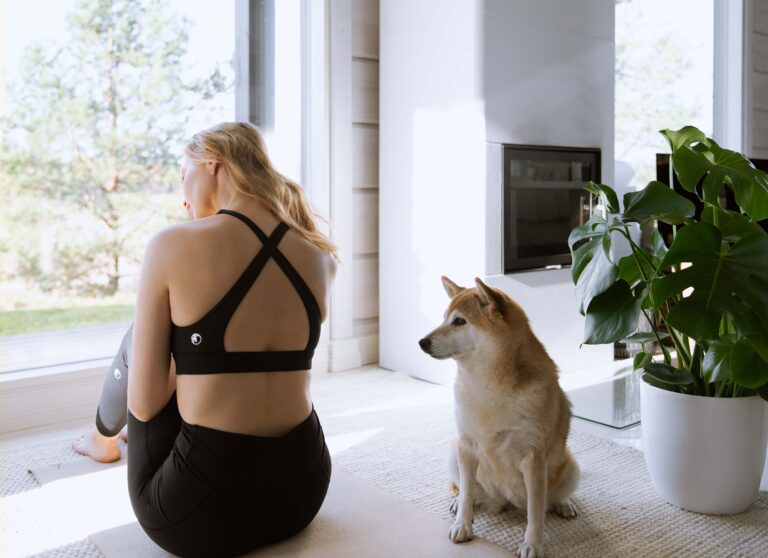 Read more about the article How to Use a Foam Roller for Recovery: A Beginner’s Guide